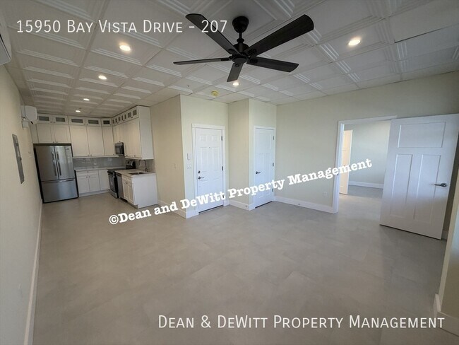 Building Photo - 15950 Bay Vista Dr