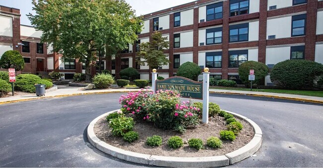 Foto del edificio - 54 Haverhill St