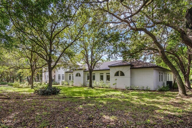 Building Photo - 6200 SW 130th Terrace