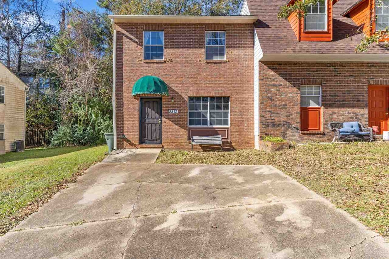 2372 Gregory Dr, Tallahassee, FL 32303 Townhome Rentals in