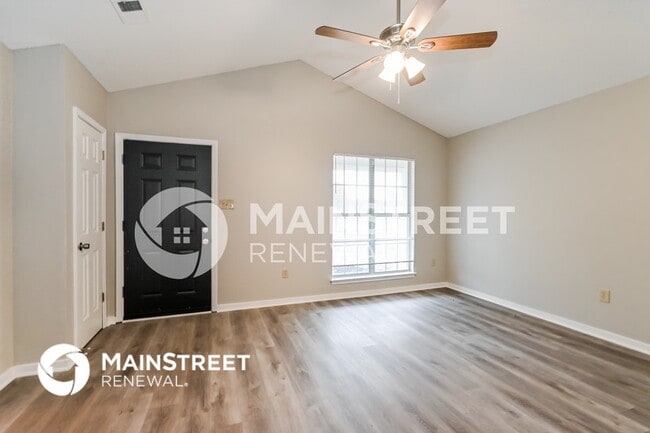 Foto del edificio - 6571 Kristen Dr