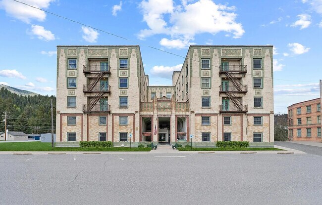 Foto del edificio - Pend Oreille Apartments