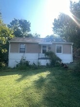 Building Photo - 350 Chamberlin St