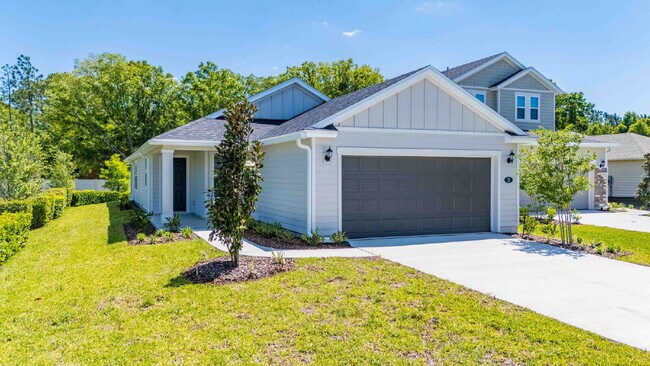 Building Photo - "Charming 4-Bedroom Retreat in Saint Johns...