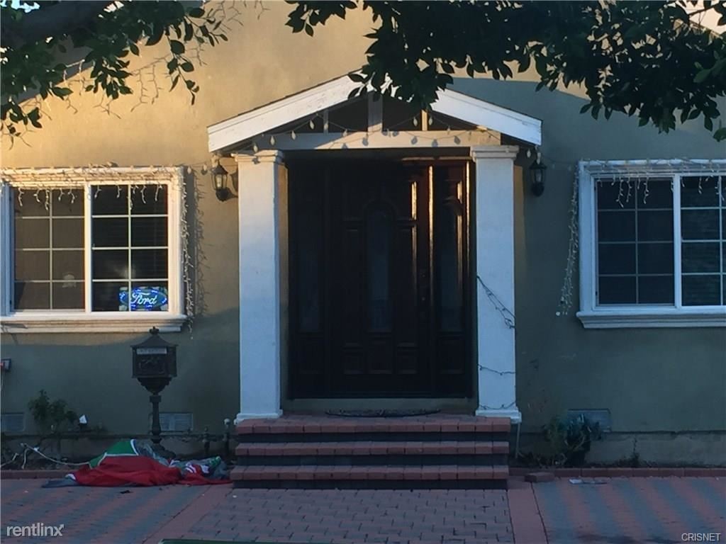 Foto principal - 17941 Bullock St