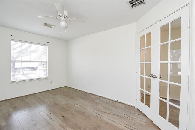 Building Photo - 7515 American Holly Ct