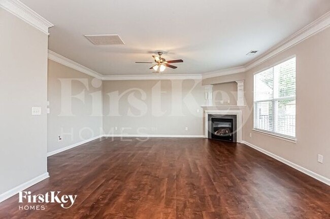 Building Photo - 1619 Eastway Drive