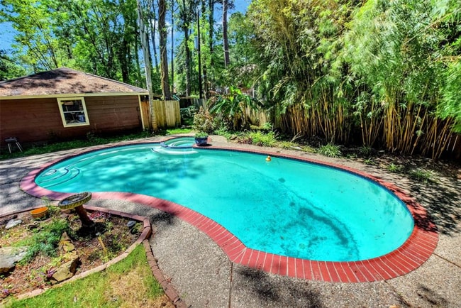 Building Photo - 6602 Point Clear Dr