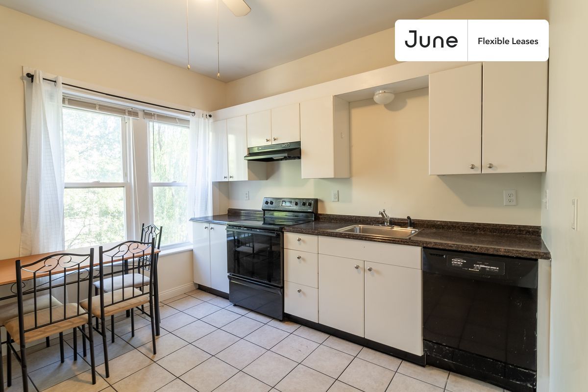 Foto principal - 76 Easton St