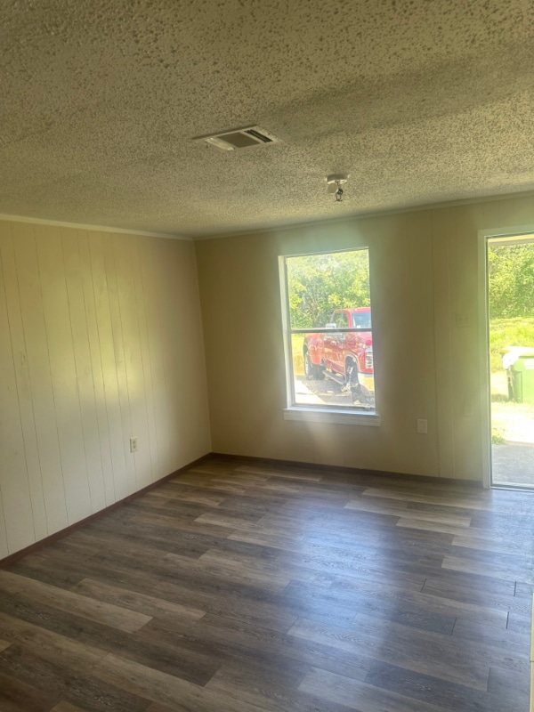 Building Photo - 808 Wilson Rd