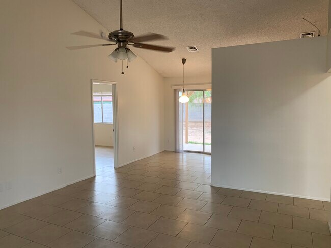 Building Photo - 8620 W Charter Oak Rd
