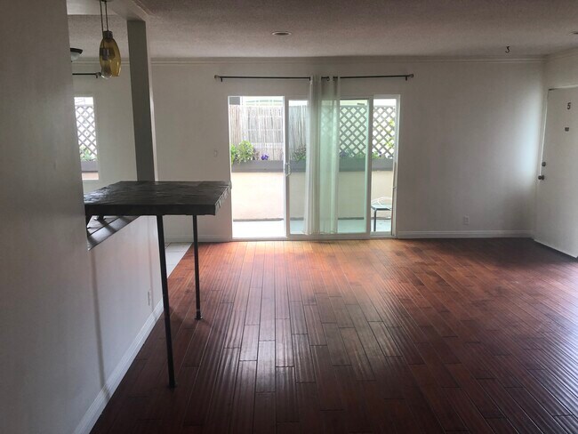 Foto del edificio - 1424 Berkeley St