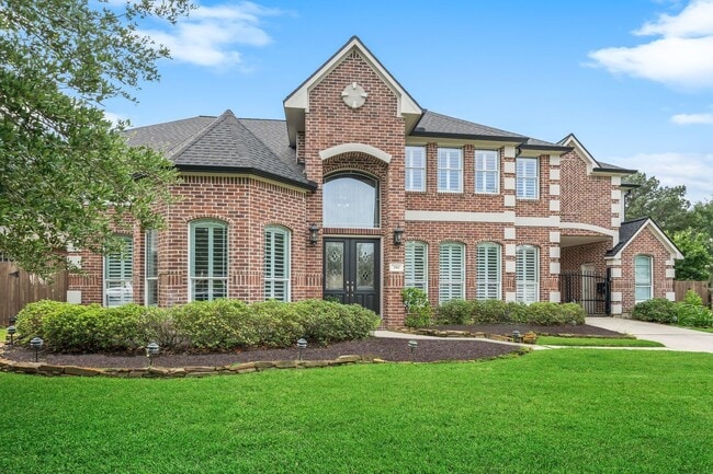 Foto del edificio - 390 Wedgewood Dr W