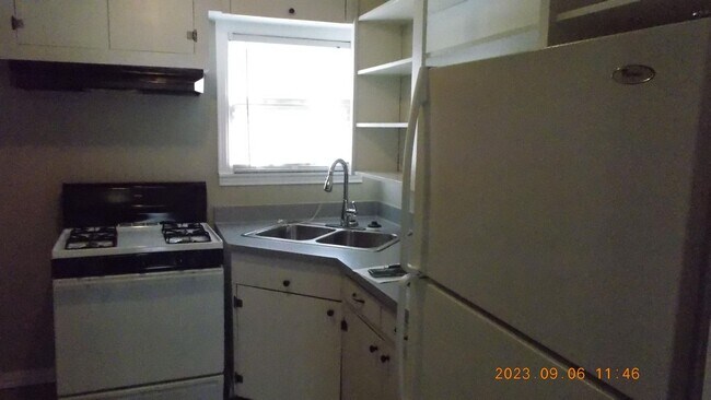 Foto del edificio - 1409 College St 76010