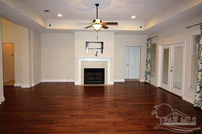Building Photo - 8864 Spider Lily Way