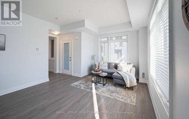 Building Photo - 370C Red Maple Rd