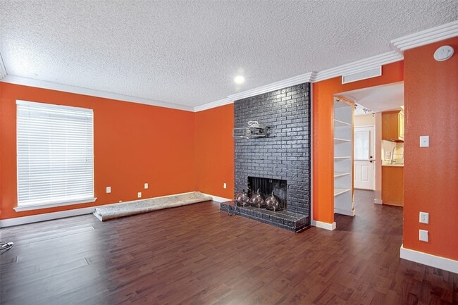 Photo - 601 St Charles Court Unit Townhome