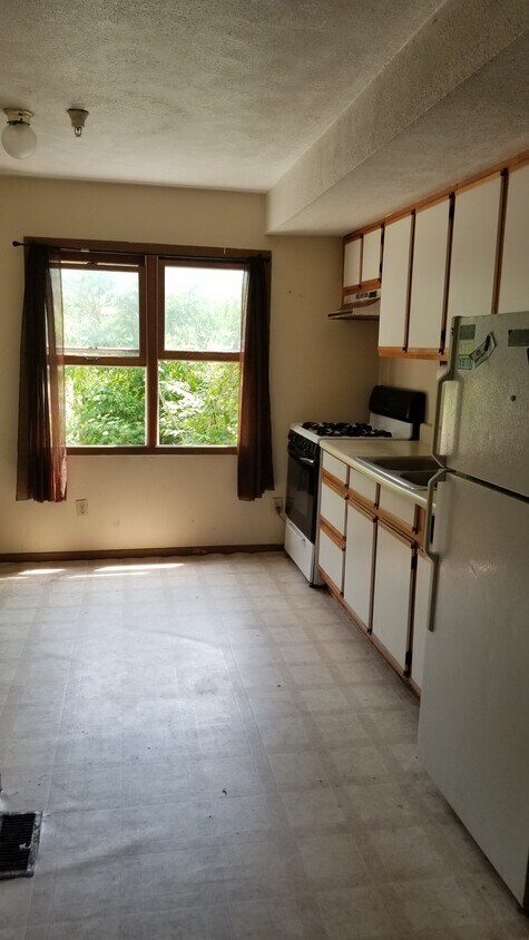 584 1st St, Morgantown, WV 26505 - 584 1st St Morgantown, WV