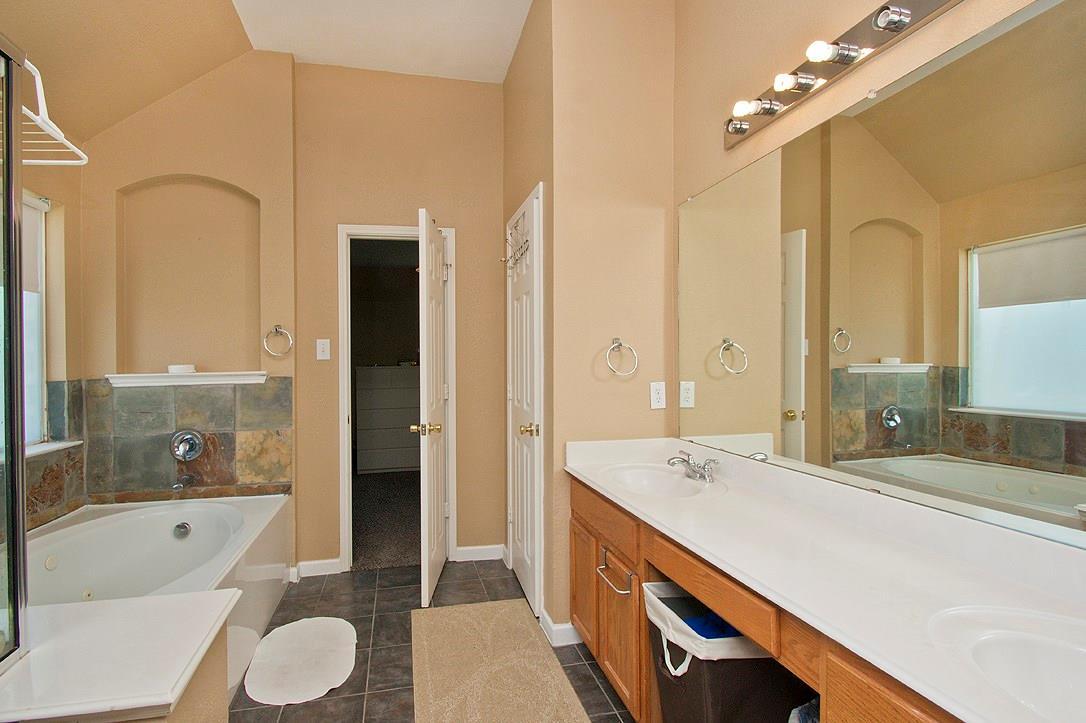Primary Photo - 12408 Hawk Creek Dr
