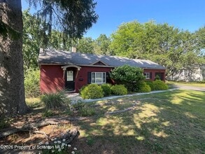 Building Photo - 109 Park Dr