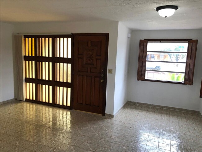 Foto del edificio - 101 E 13th St