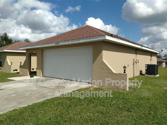 Building Photo - 2267 SW 156th Loop
