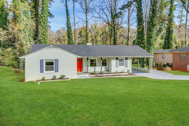 Building Photo - 2117 Beecher Cir Sw