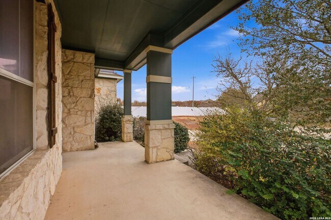 Foto del edificio - Spacious 5-Bedroom Home for Lease in Desirable Cibolo Location!