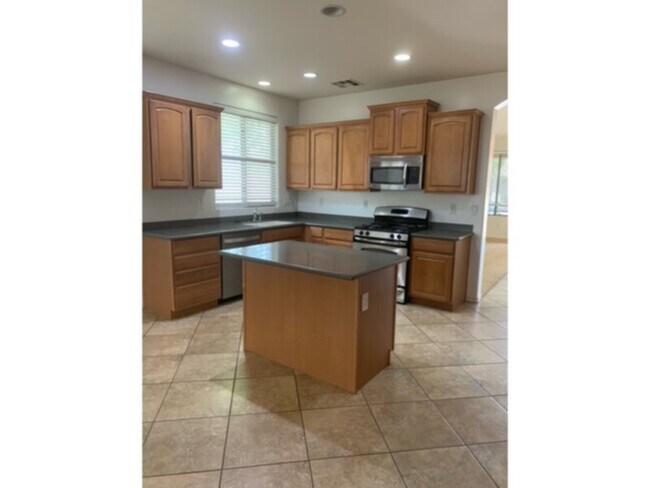 Foto del edificio - 3 bedroom, 2 bath home in Villago