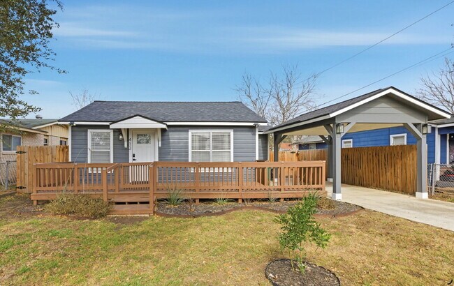 Foto del edificio - 413 W Wright Blvd