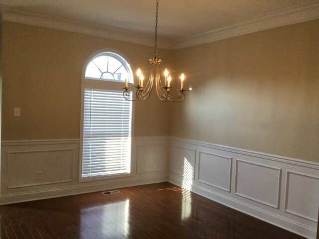 Foto del edificio - 5824 Beaver Run Ln