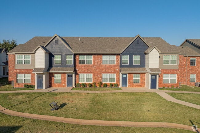 Alternative Exterior - Pointe at North Penn