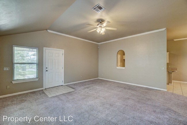 Foto del edificio - 3 br, 2 bath House - 12313 SW 2nd