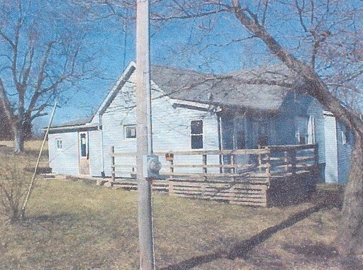 Primary Photo - 301 2nd Ave