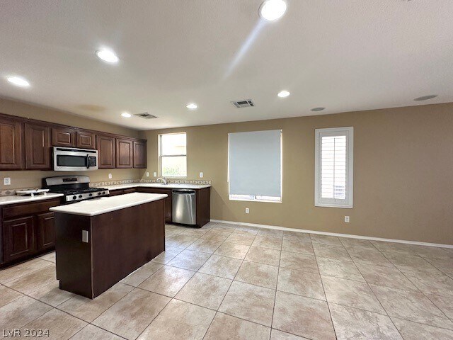 Building Photo - 4680 Chino Peak Ct
