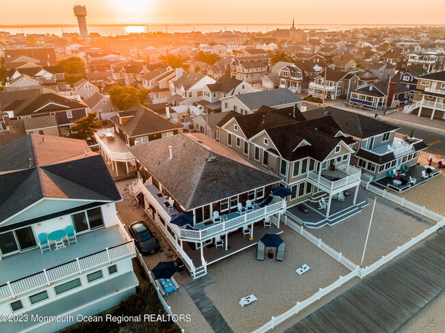 Foto del edificio - 1404 Oceanfront