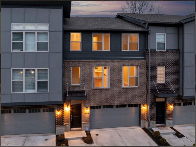 Foto del edificio - 8238 Bostic Dr