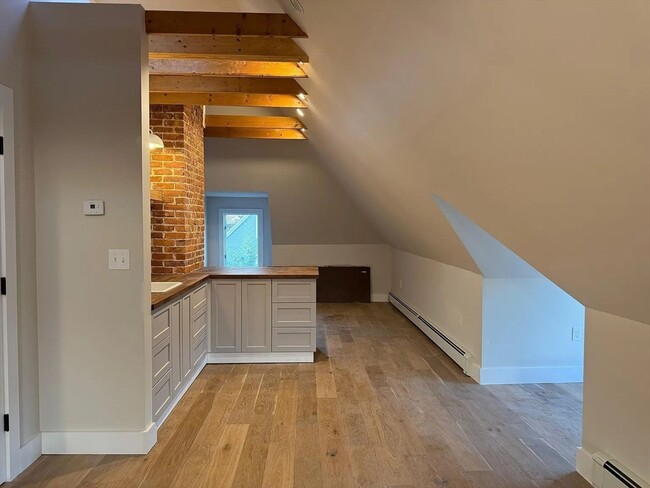 Foto del edificio - 41 Fernwood Ave