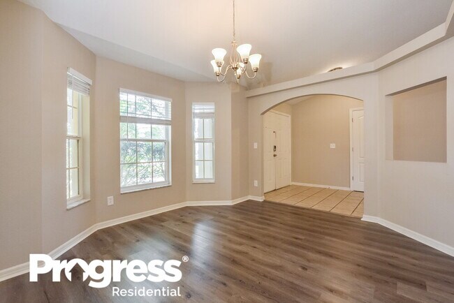 Building Photo - 11121 Autumn Wind Loop