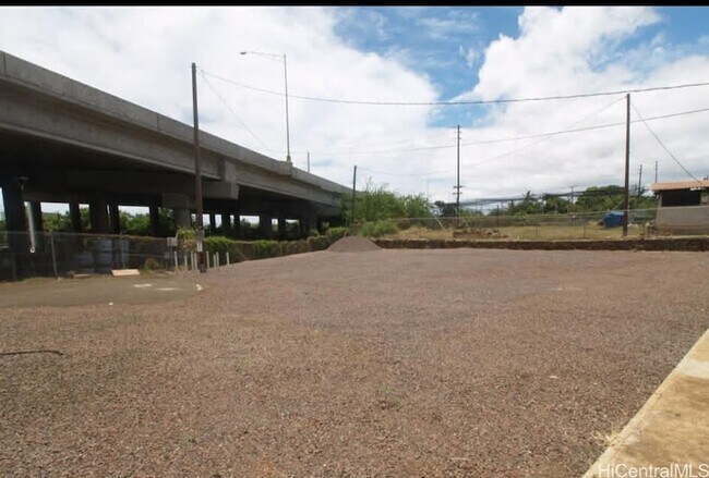 Foto del edificio - 667 Kamehameha Hwy