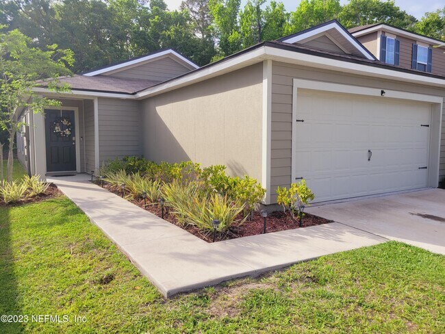 Foto del edificio - 7940 Meadow Walk Ln