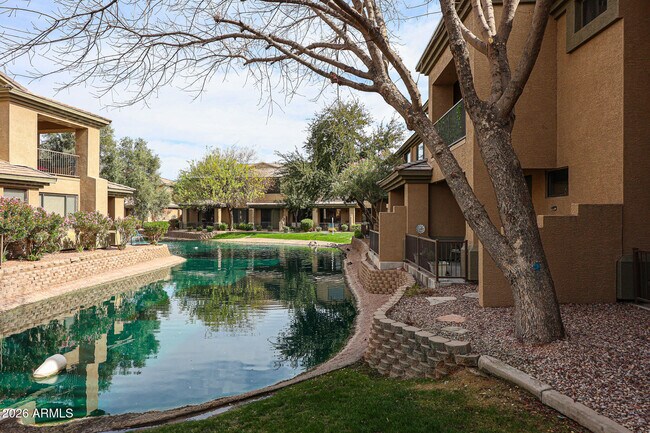 Foto del edificio - 705 W Queen Creek Rd