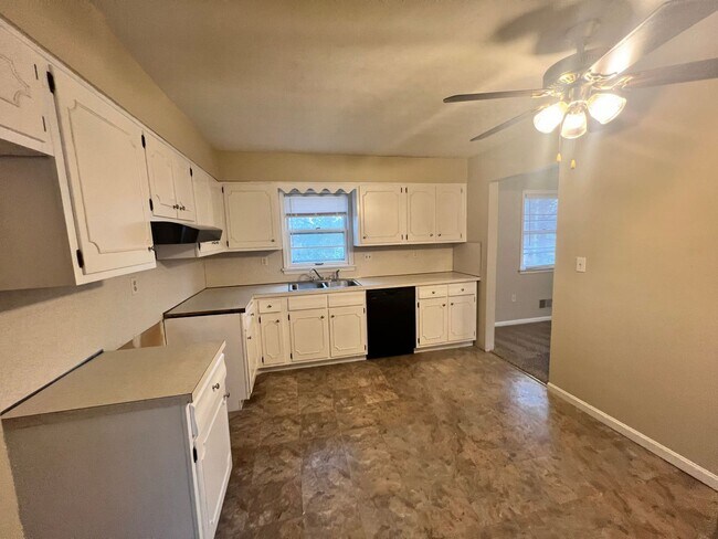 Building Photo - 5508 Fruitwood Dr
