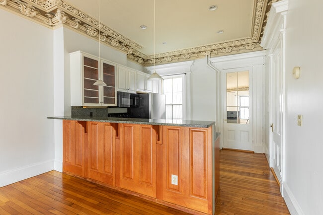Building Photo - 775 Tremont St