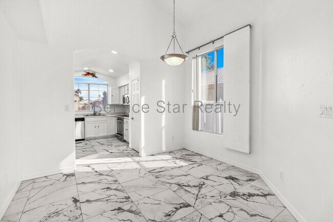 Foto del edificio - 14636 N 90th Ln