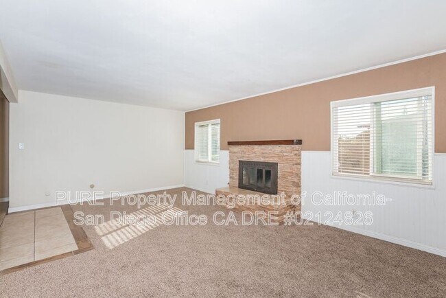 Building Photo - 1166 Avocado Ave