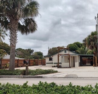 Building Photo - 1330 NE Dixie Hwy