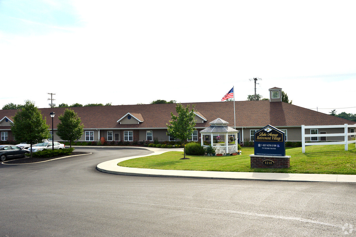 Foto principal - Lake Avenue Retirement Village