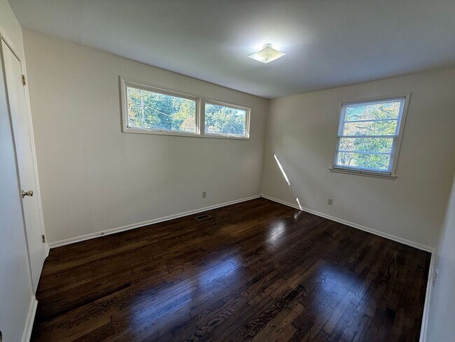 Foto del edificio - 602 Maple St