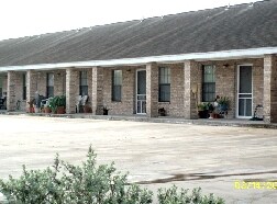 Building Photo - Graceland Apartments